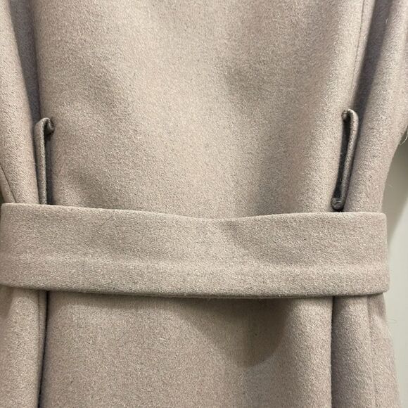 Mossimo Supply Company for Target woman's tan trench coat - Picture 13 of 15